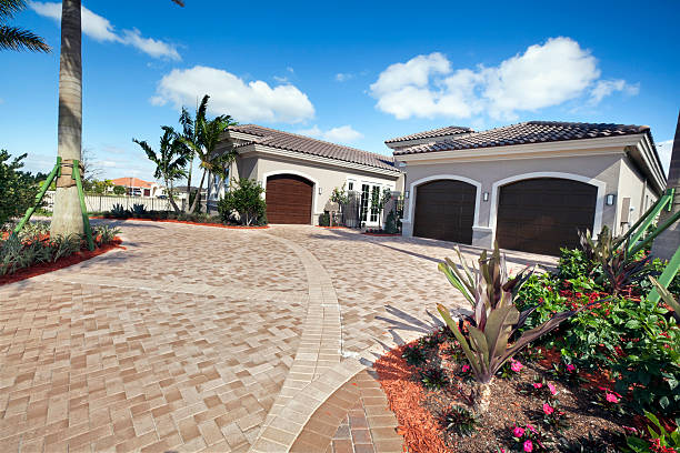 Best Decorative Driveway Pavers  in East Marion, NY